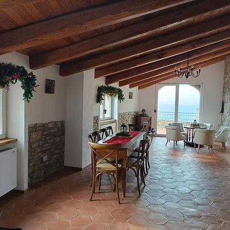 La Mansarda Bed & Breakfast Castellabate Ngoại thất bức ảnh